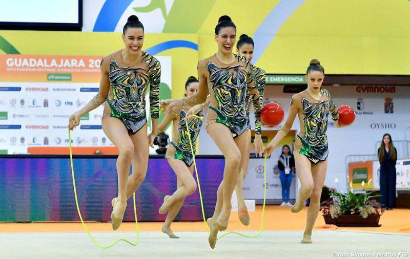 Ginnastica artistica, festa per la squadra femminile italiana