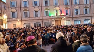 In auto col grimaldello e dispositivo per disattivare allarmi. Tre denunce  •